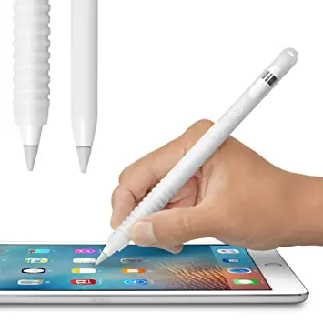 Pencil Barrier™（クリアホワイト）Apple Pencil を保護しグリップ力をアップする シリコン製カバー・充電時のキャップ紛失を防ぐ収納ヘッド搭載・〜 ペンシルバリア〜